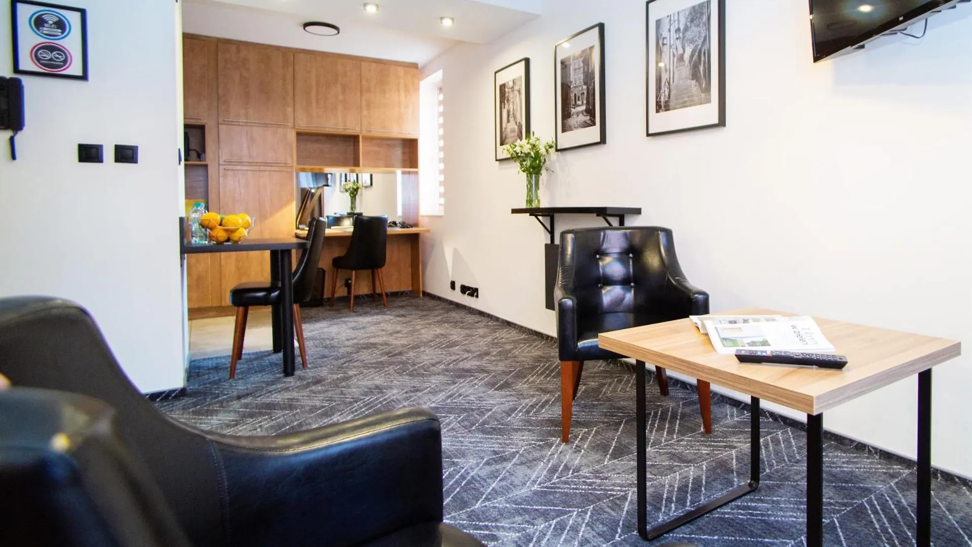 Warsaw Apartments - Apartamenty Sadyba Aparthotel