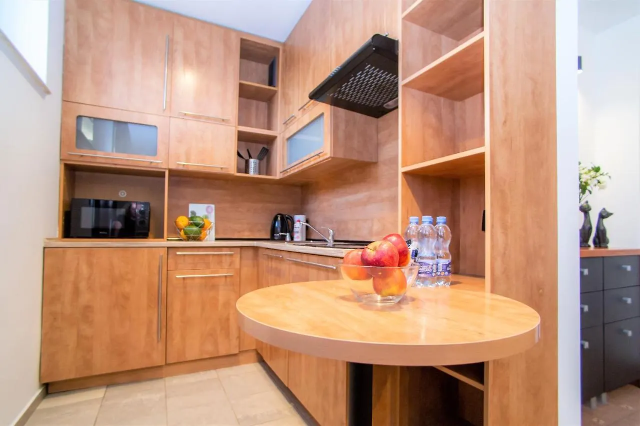 Aparthotel Warsaw Apartments - Apartamenty Sadyba
